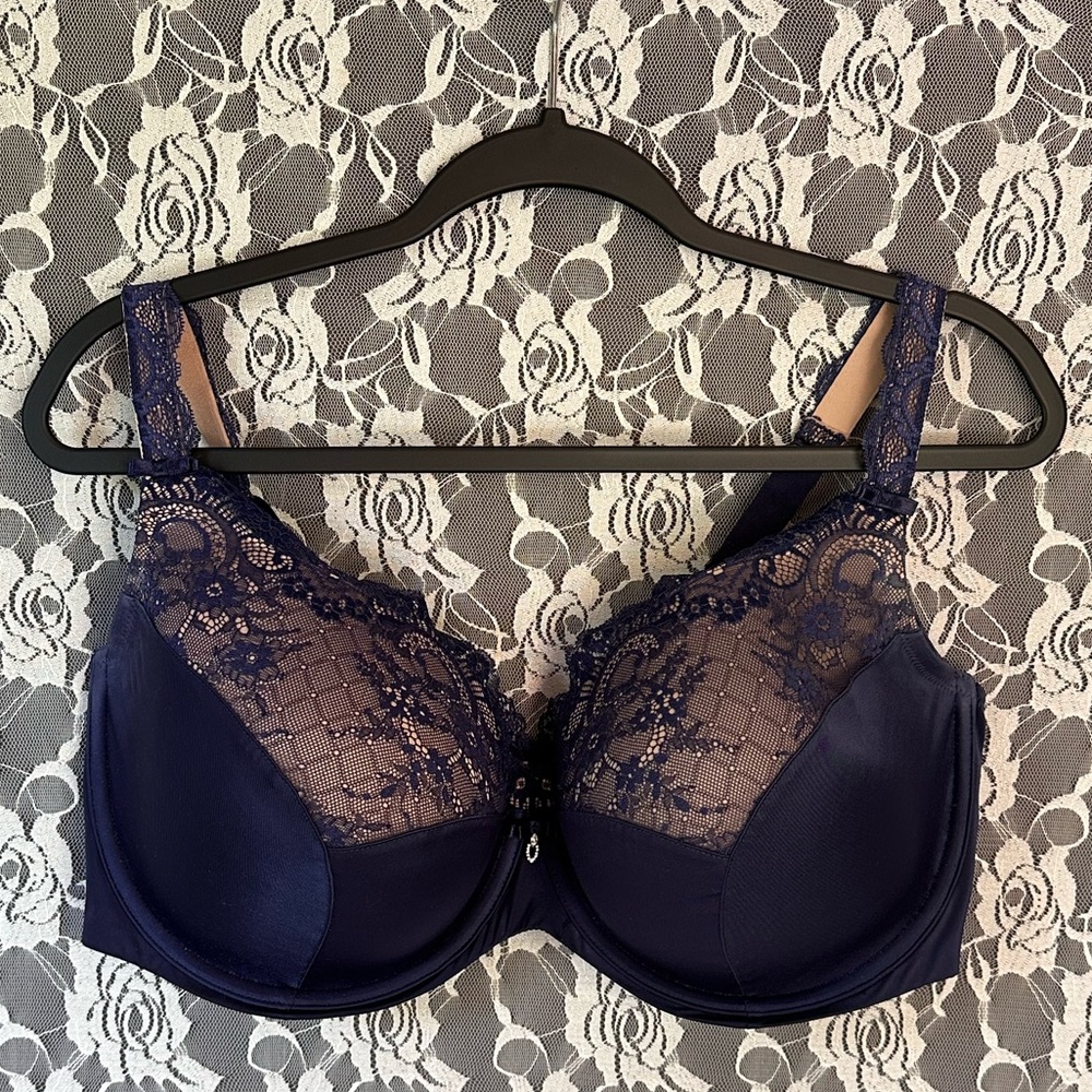 Curvy Couture Tulip Lace Push Up Bra in Navy